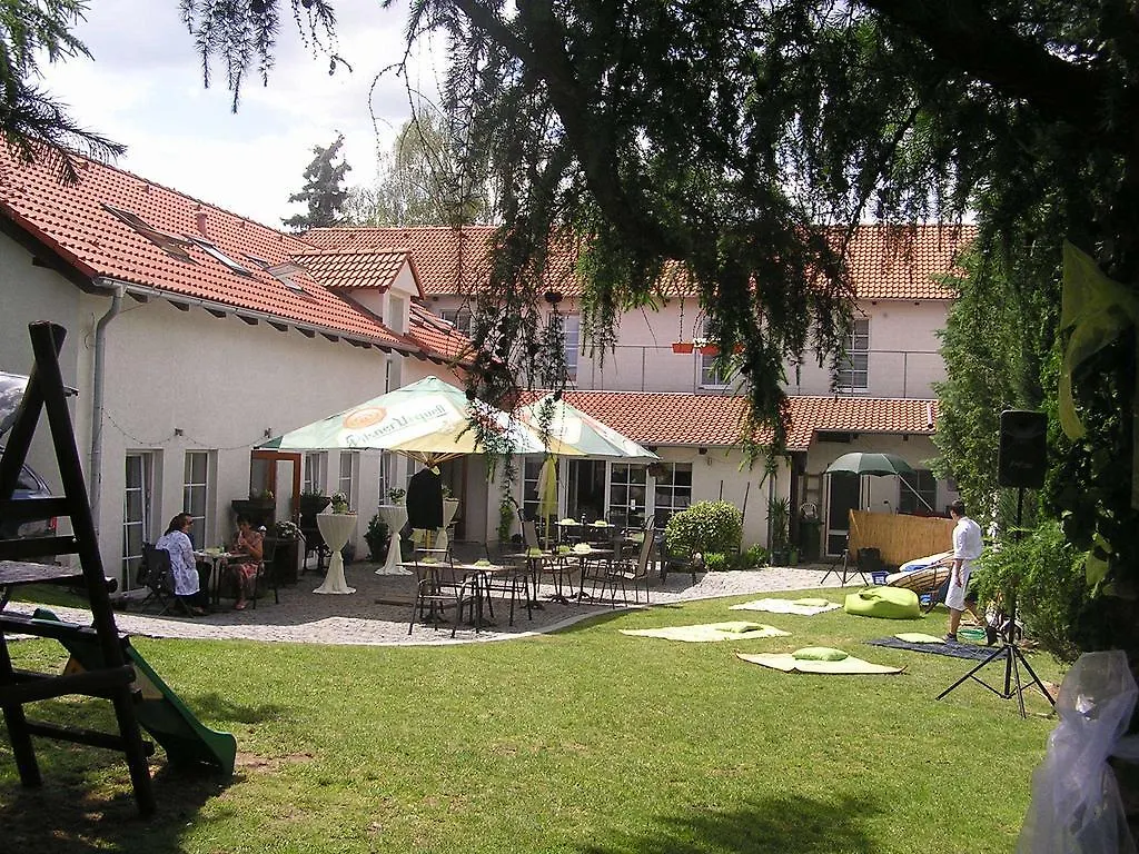 Alt Pension Praha 3*,  Česká republika